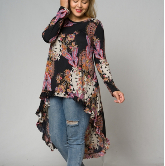 Black Floral Medallion Hi/Lo Ruffled hem Tunic - Picture 3 of 4